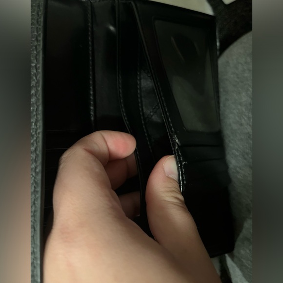 MK wallet - Picture 7 of 7